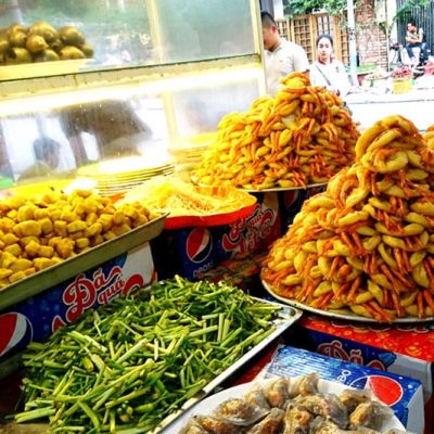 Savory-Banh-Tom-in-West-Lake